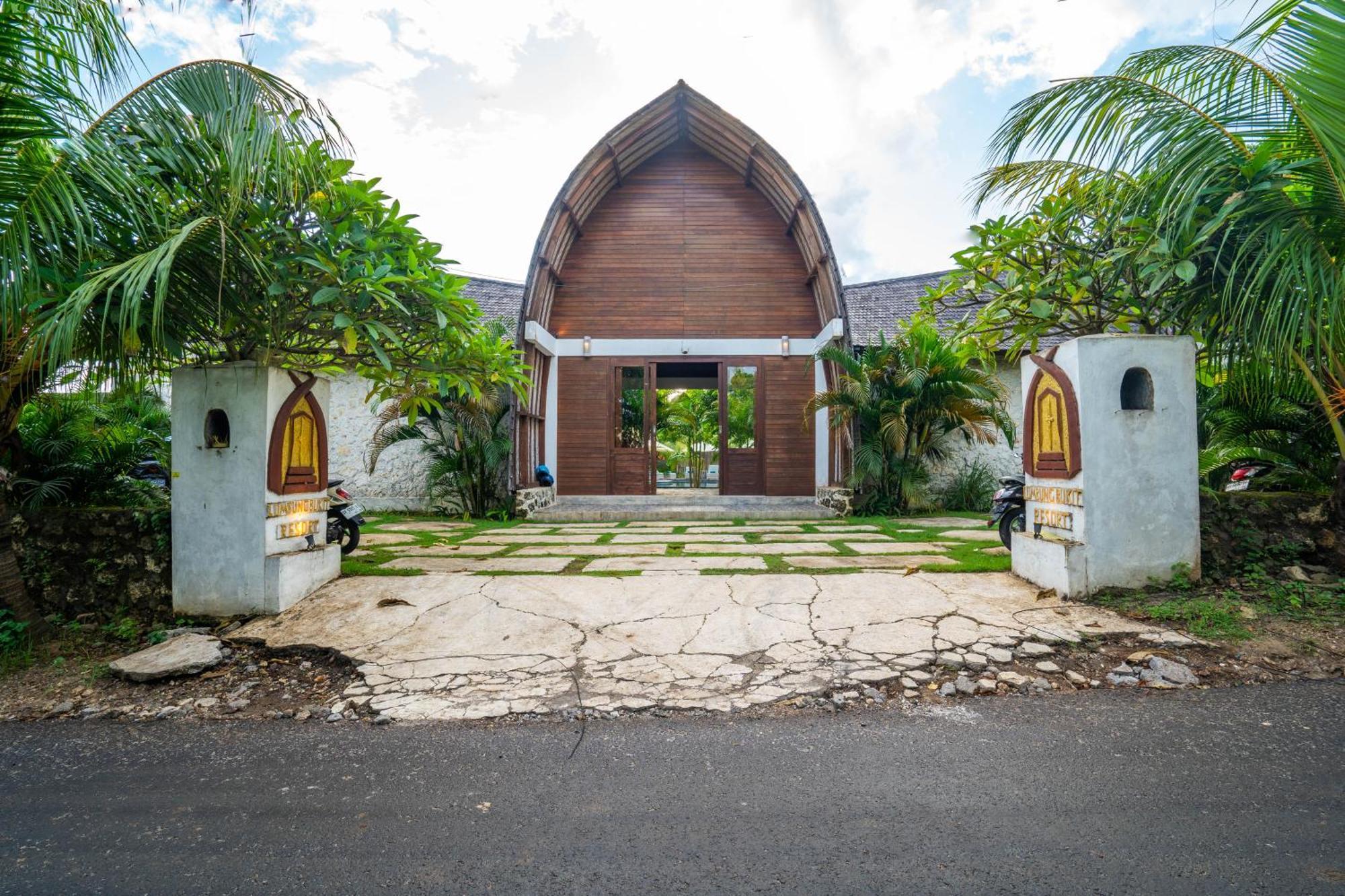 Lumbung Bukit Resort Uluwatu Eksteriør bilde